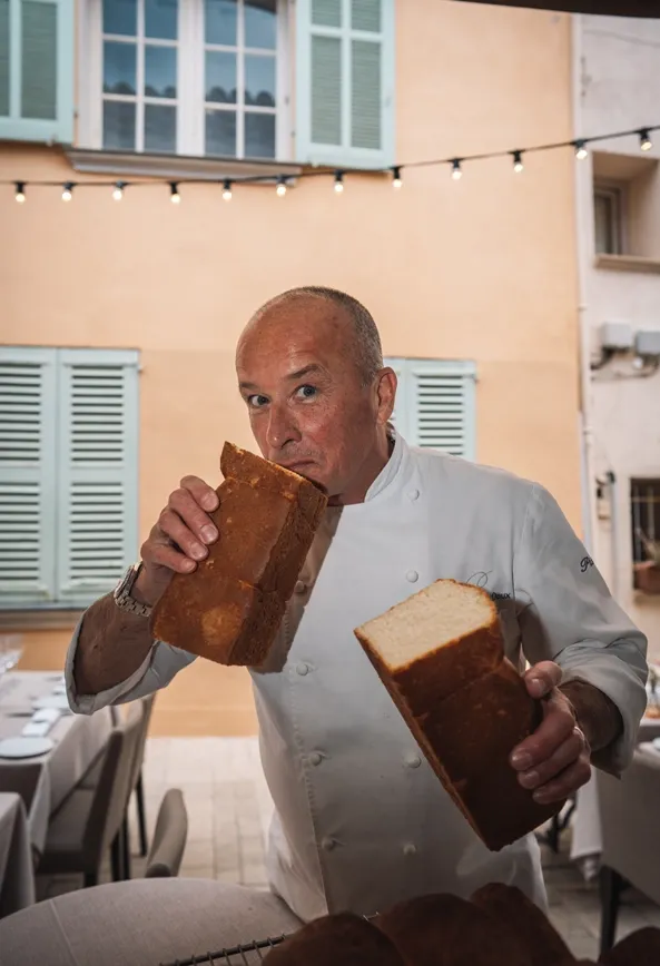 Le Chef Stéphane Avelin en cuisine