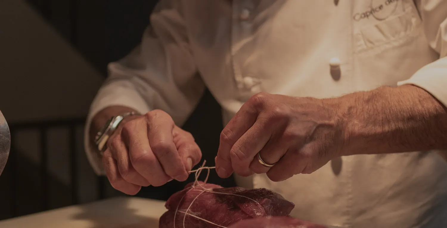 Le Chef Stéphane Avelin en cuisine